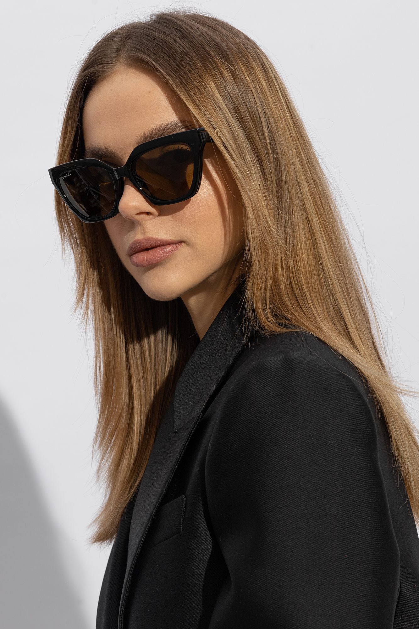 GUCCI 指輪 カラス タカ ブラック Gucci Sunglasses GG1779S 009 Black Black Strass - eye-oo.com